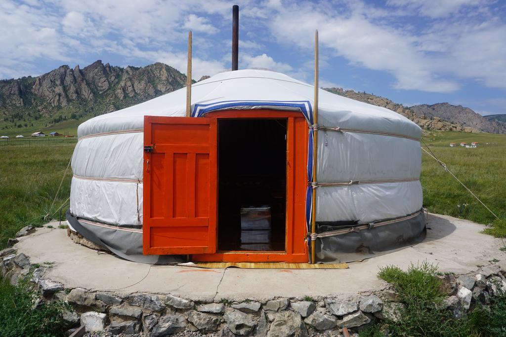 Hotel My Mongolia Eco Ger Camp Nalayh Exterior foto