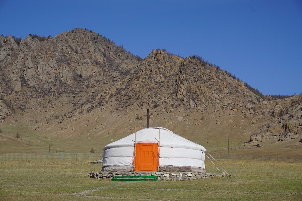 Hotel My Mongolia Eco Ger Camp Nalayh Exterior foto